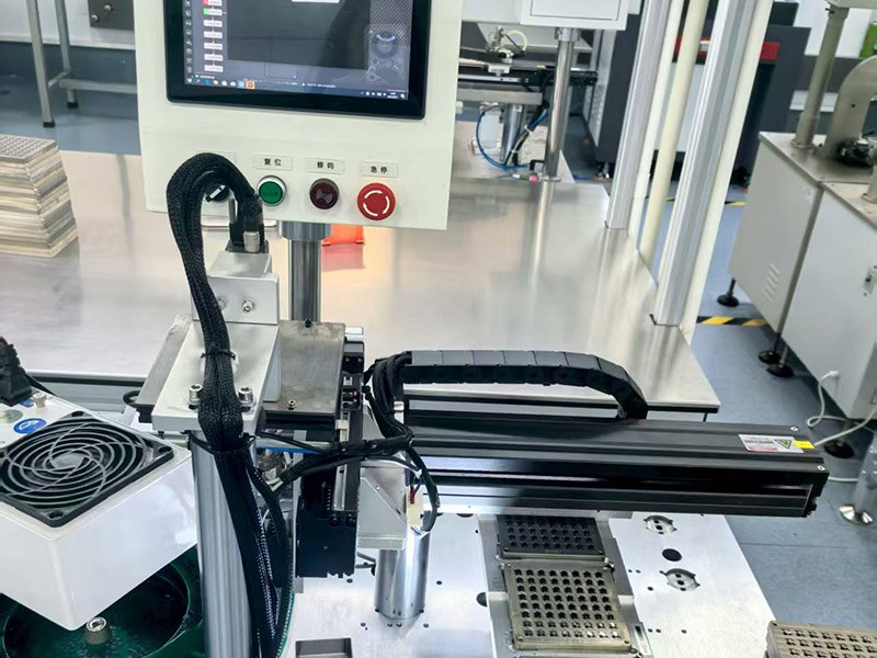 Buzzer lead-wire soldering station